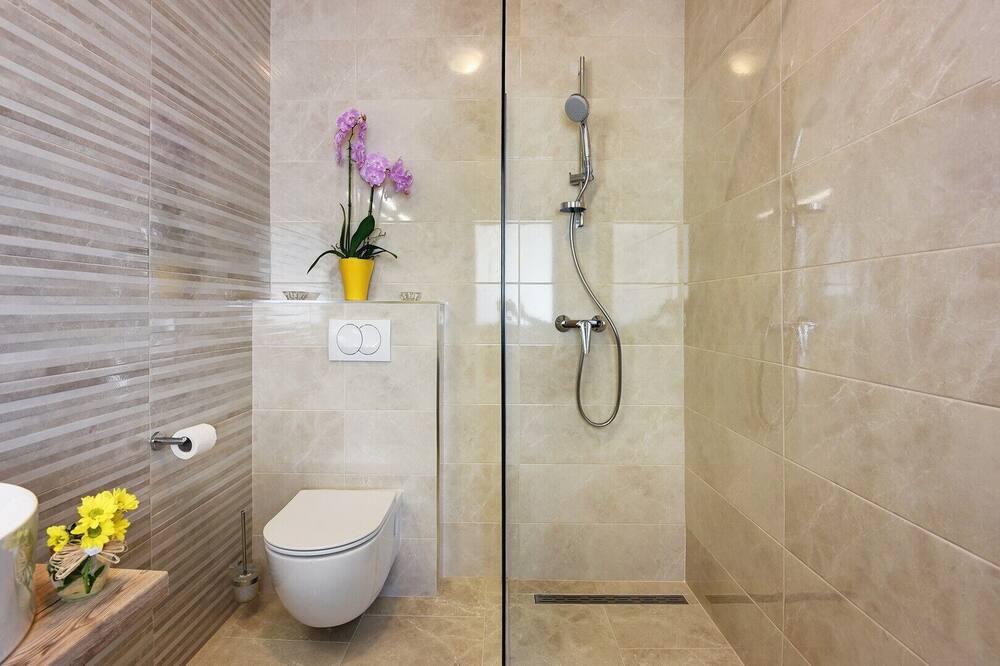 Photo of Bathroom in Rebici