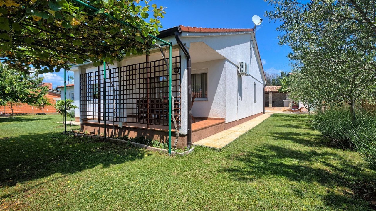 Photo of Outdoor in Loborika