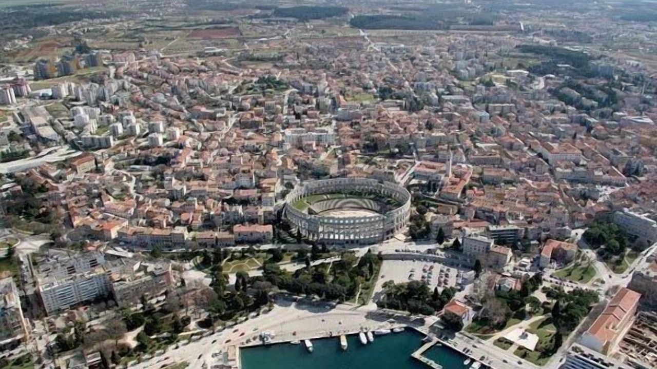 Photo of Outdoor in Loborika