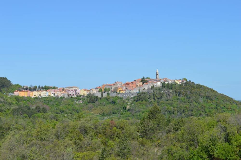 Photo of Others in Gondolici