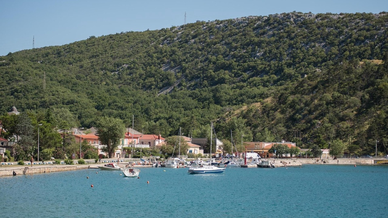 Photo of Outdoor in Bakarac