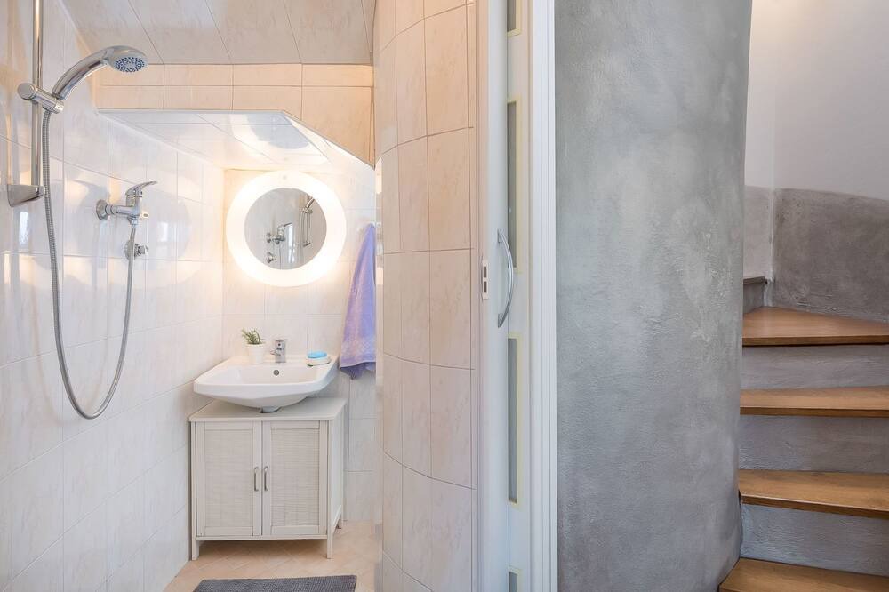 Photo of Bathroom in Trgetari