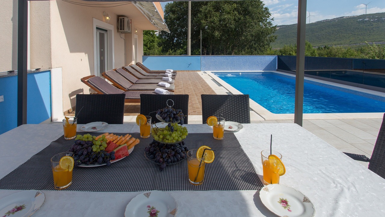 Photo of Outdoor in Trnbusi