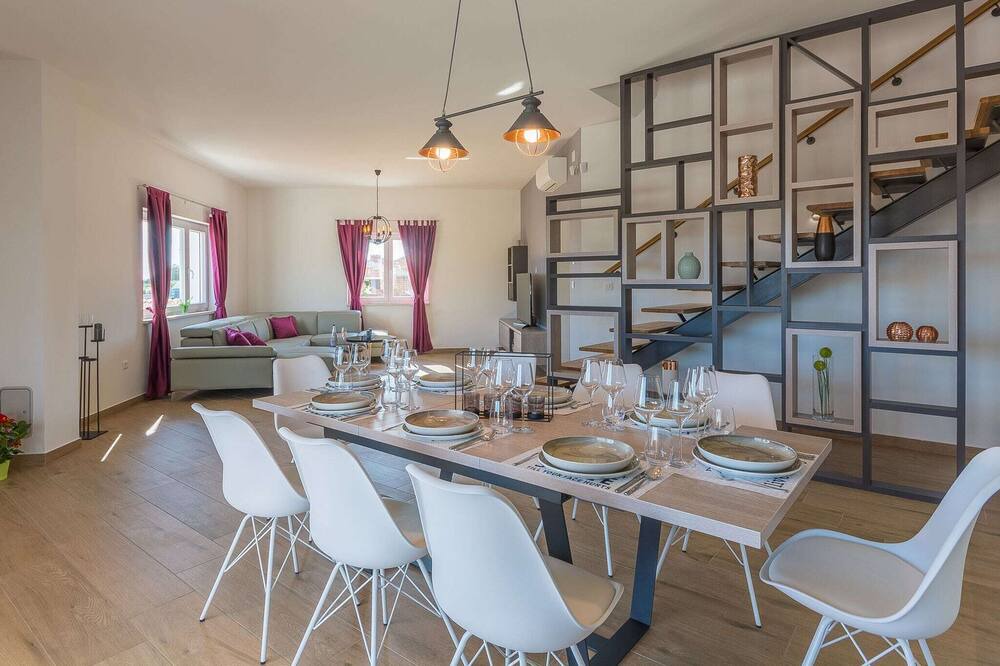 Photo of Livingroom in Loborika
