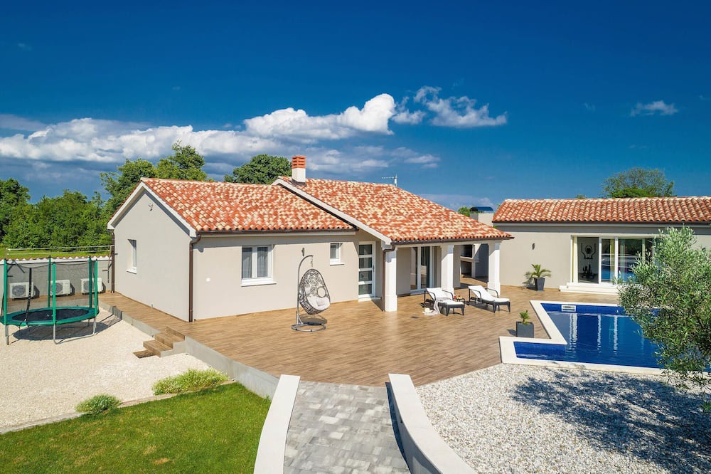 Photo of Outdoor in Filipana