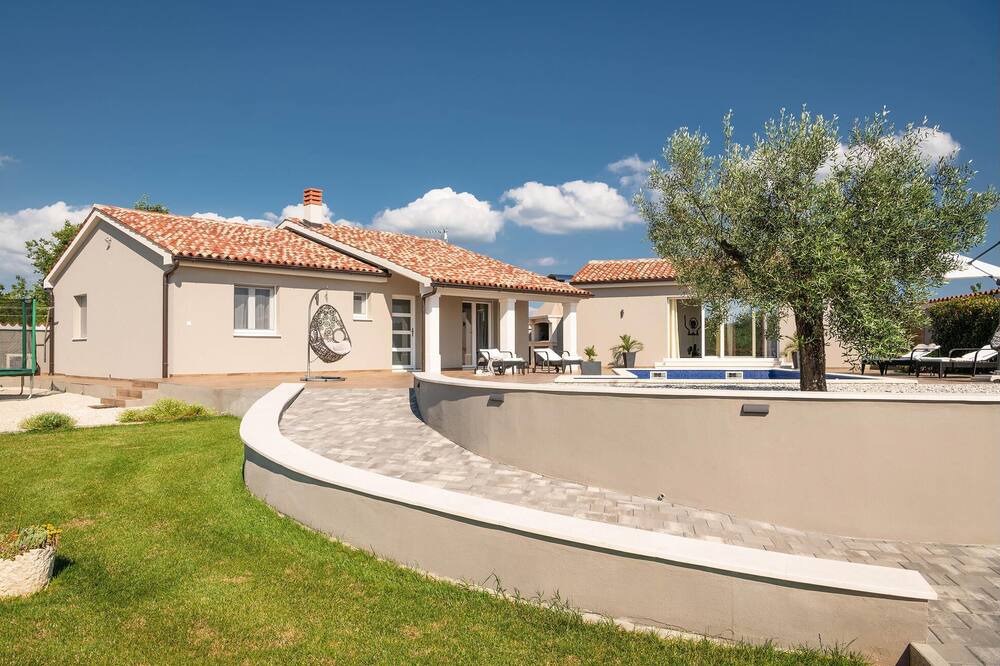 Photo of Outdoor in Filipana