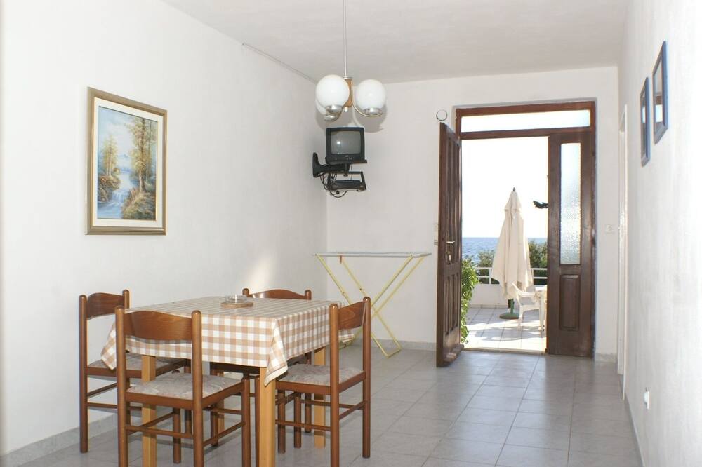 Photo of Livingroom in Novalja
