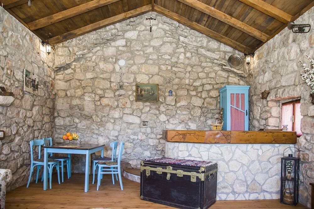 Photo of Livingroom in Peljesac peninsula
