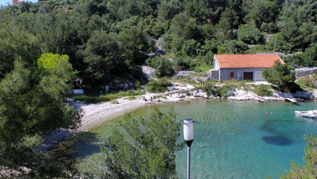 Photo of Outdoor in Cove Murtar
