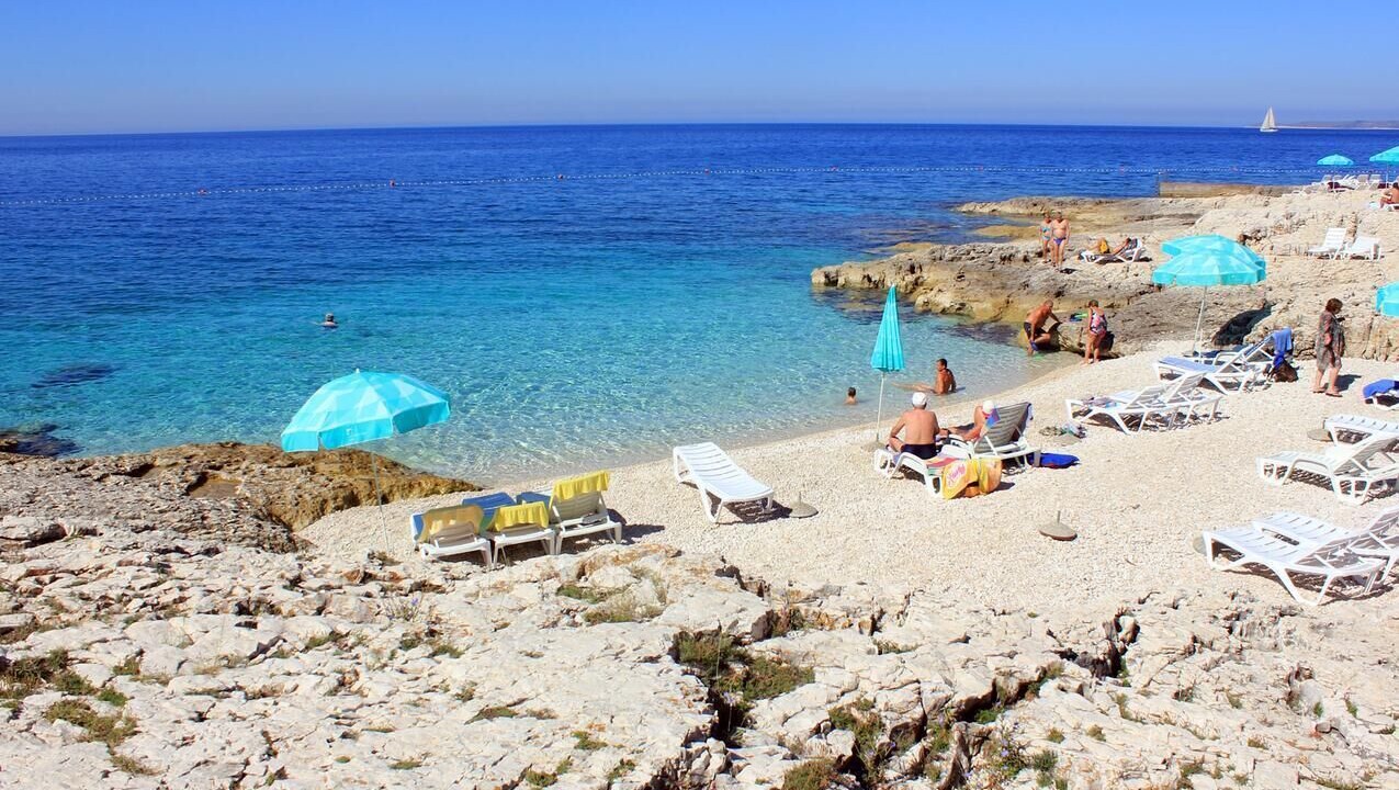 Photo of Outdoor in Cove Murtar
