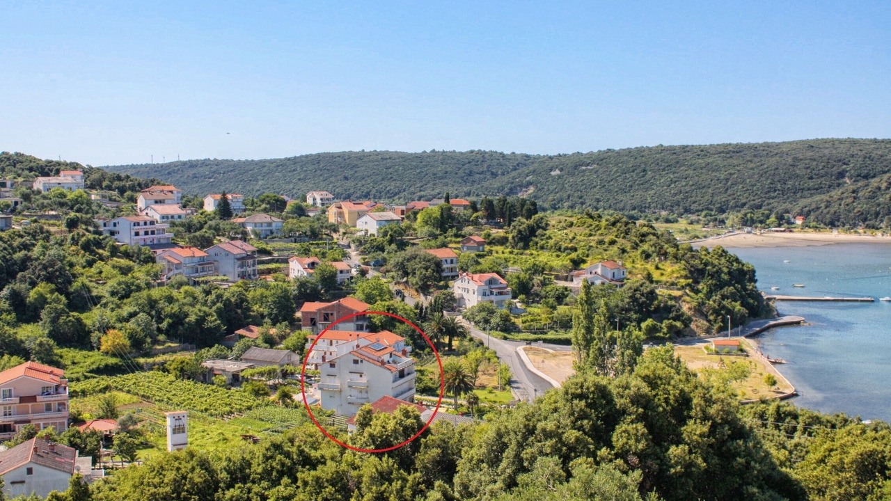Photo of Outdoor in Kampor