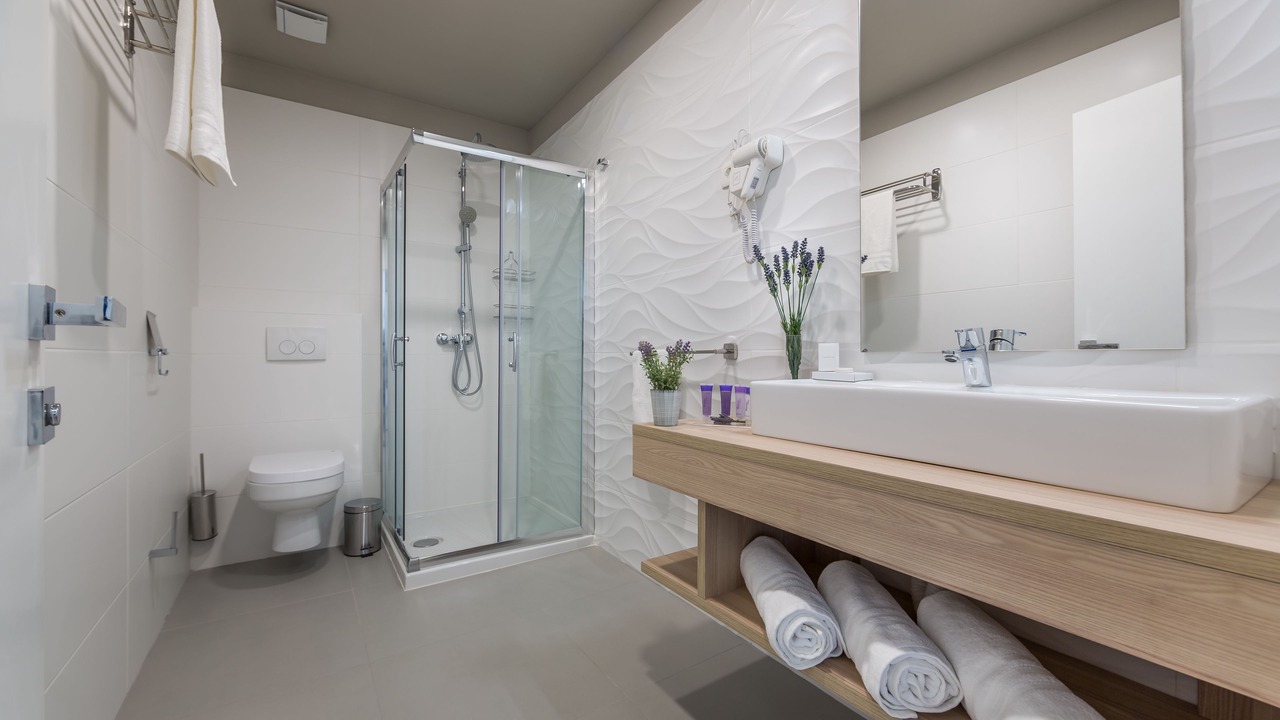 Photo of Bathroom in Sarsoni