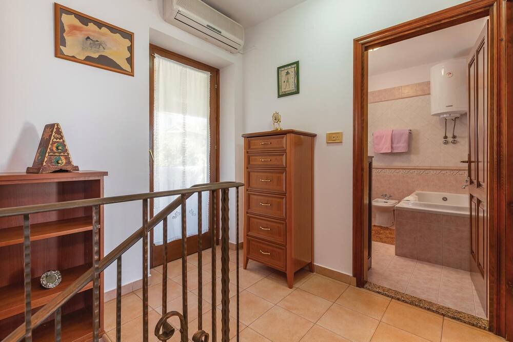Photo of Others in Gondolici