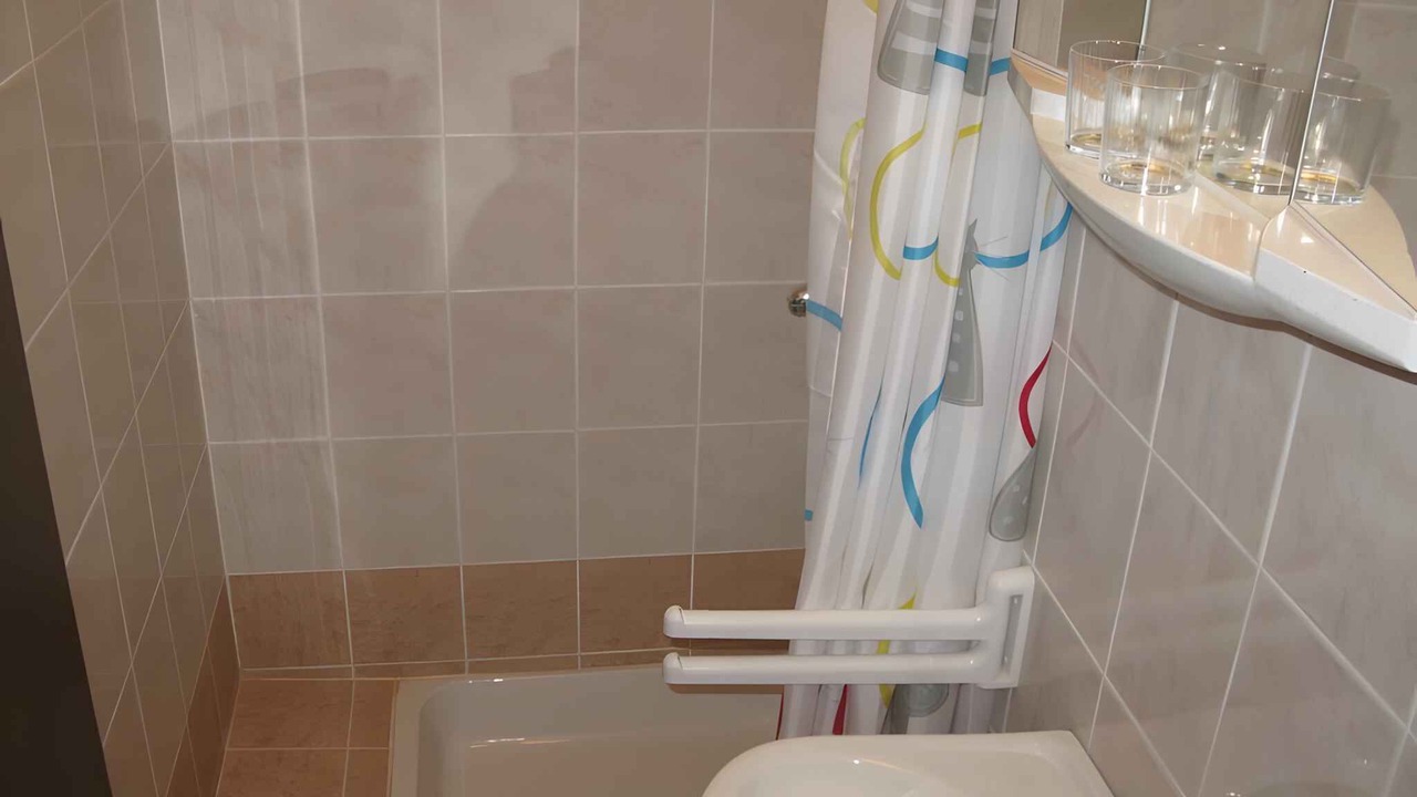 Photo of Bathroom in Palit