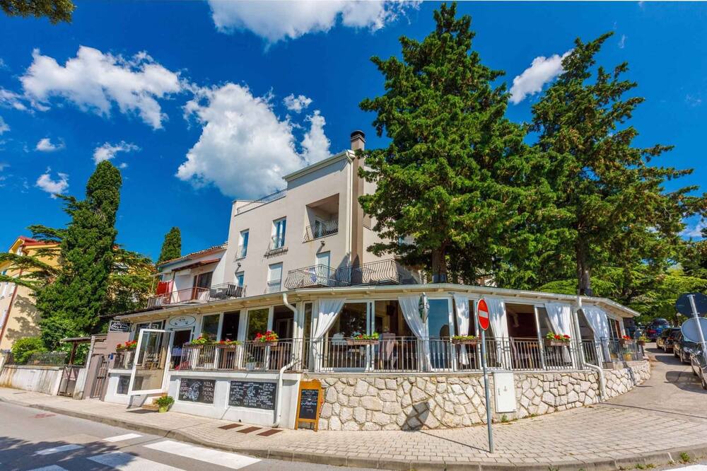 Photo of Outdoor in Selce