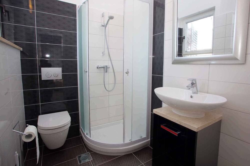 Photo of Bathroom in Banjole