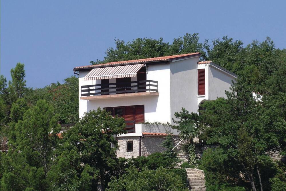 Photo of Outdoor in Smrika