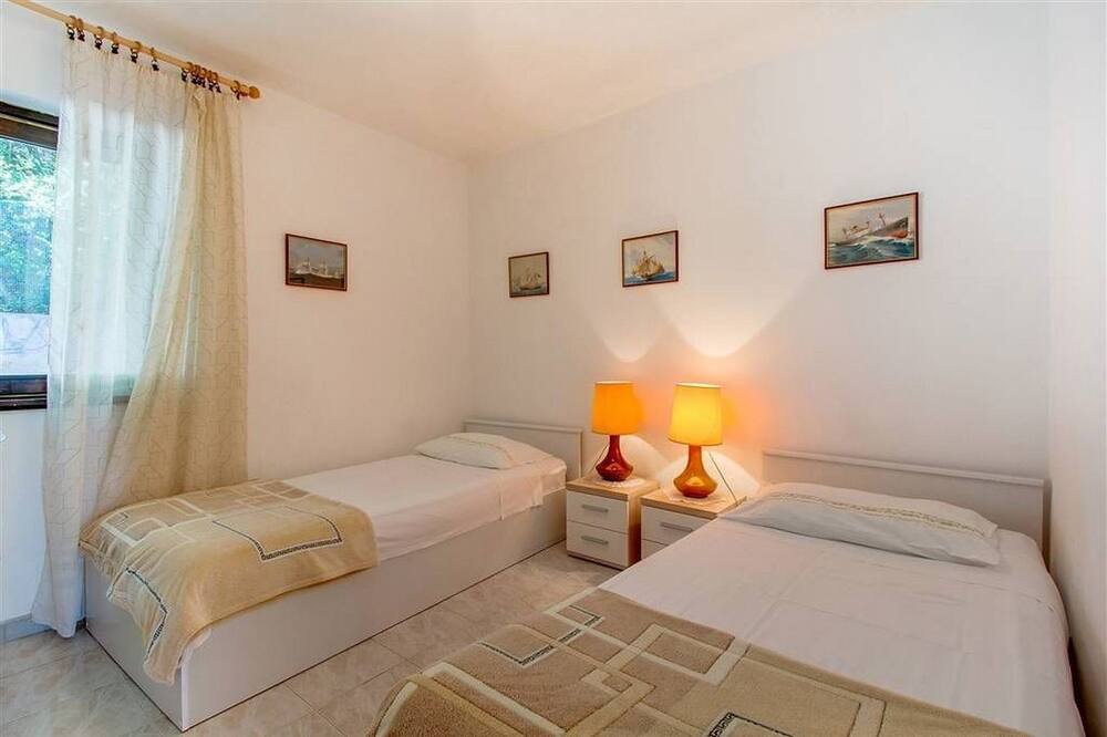 Photo of Bedroom in Miholascica