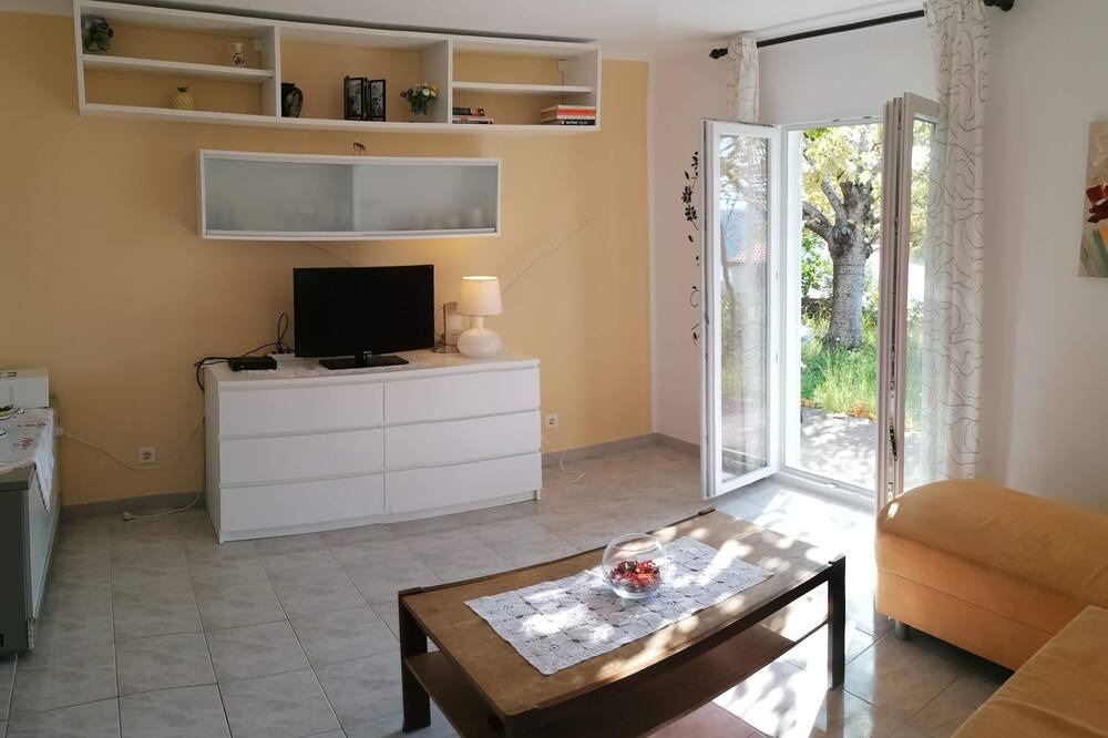 Photo of Livingroom in Miholascica