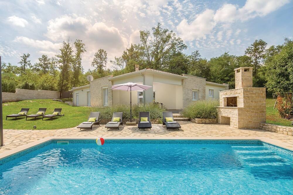 Photo of Outdoor in Boljevici