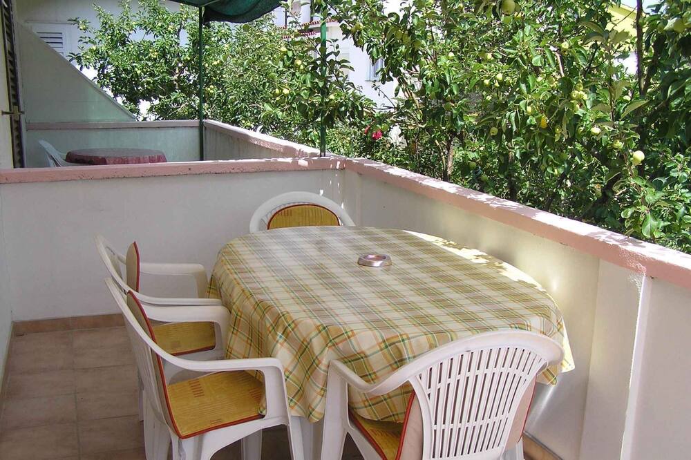 Photo of Patio Balcony in Supetarska Draga