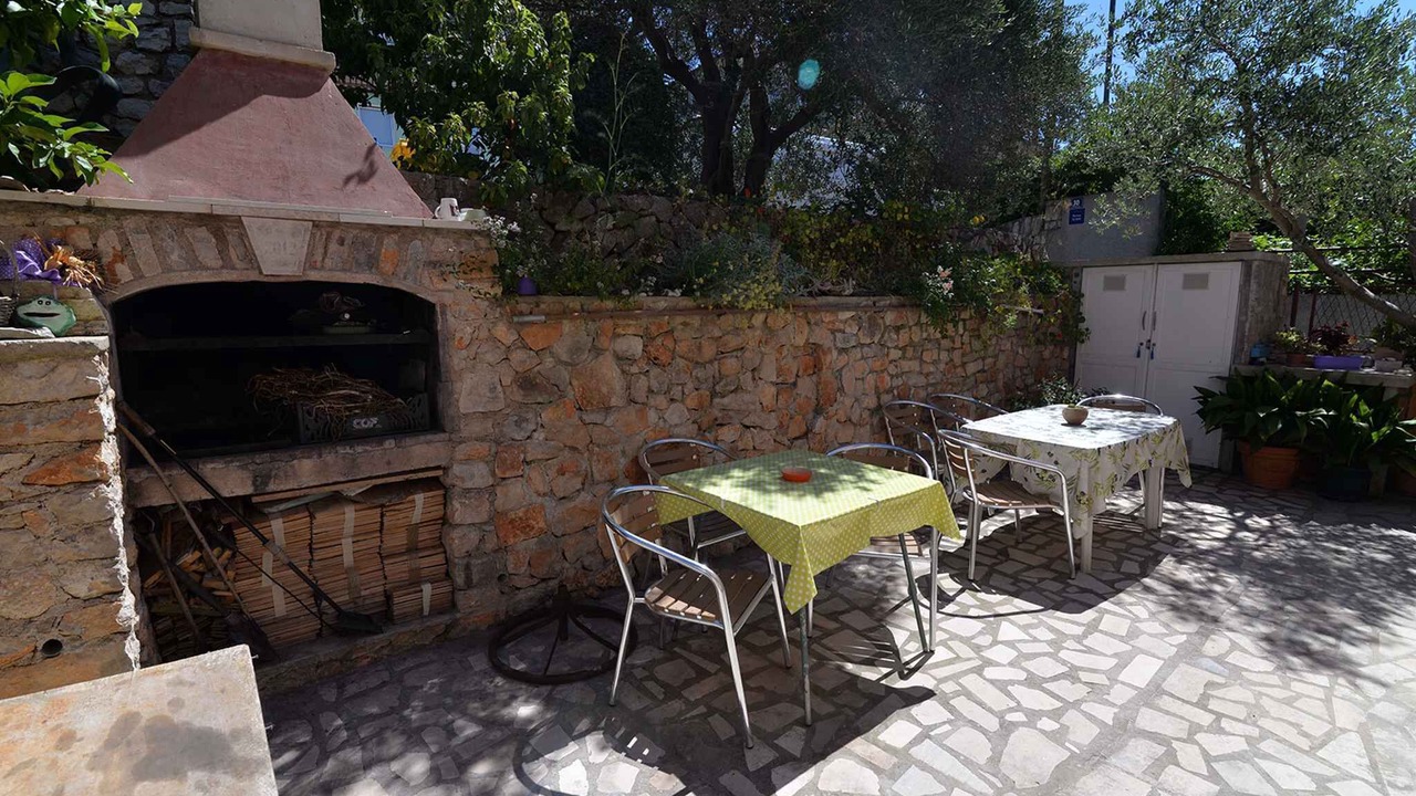 Photo of Outdoor in Cove Murtar
