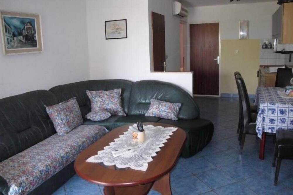 Photo of Livingroom in Marsici