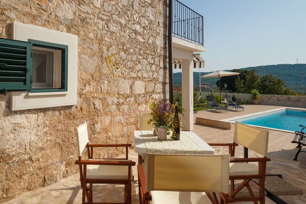 Photo of Patio Balcony in Donje Selo