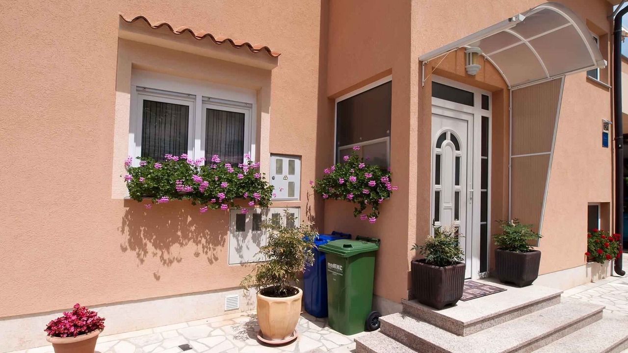 Photo of Outdoor in Vinkuran