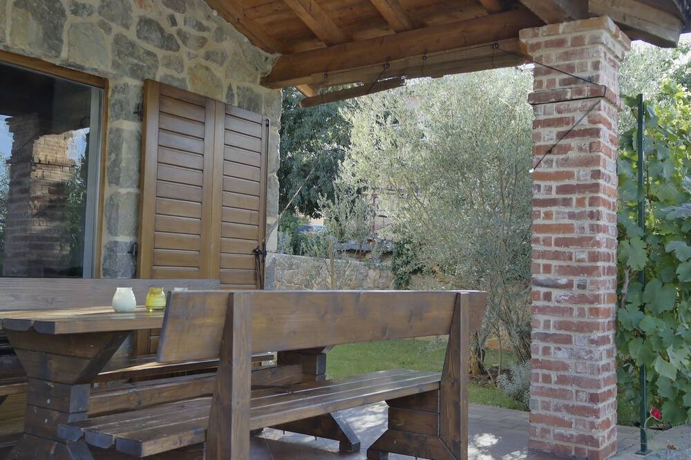 Photo of Patio Balcony in Poljica
