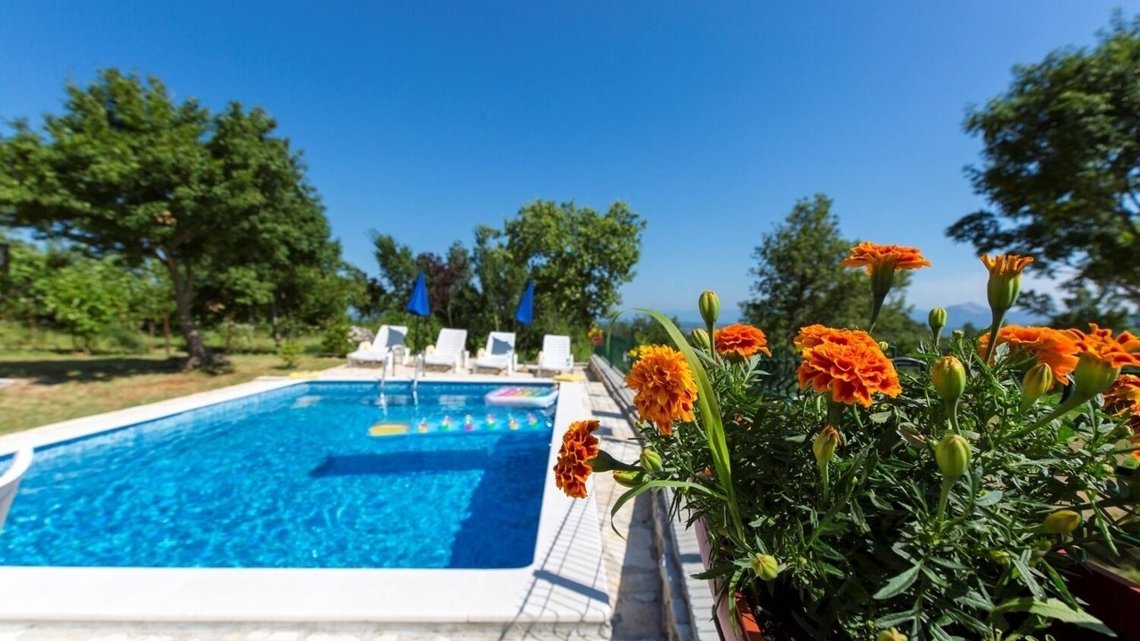 Photo of Outdoor in Bartici