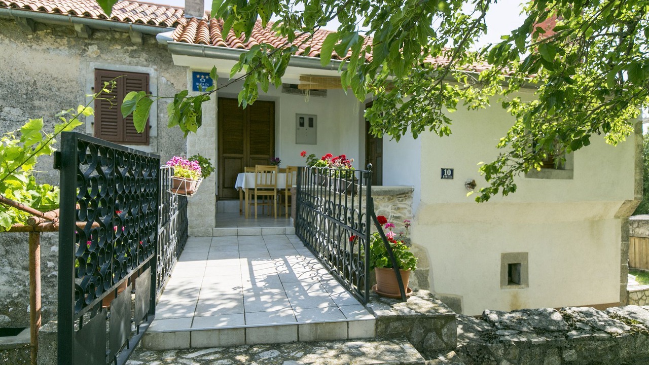 Photo of Outdoor in Bartici