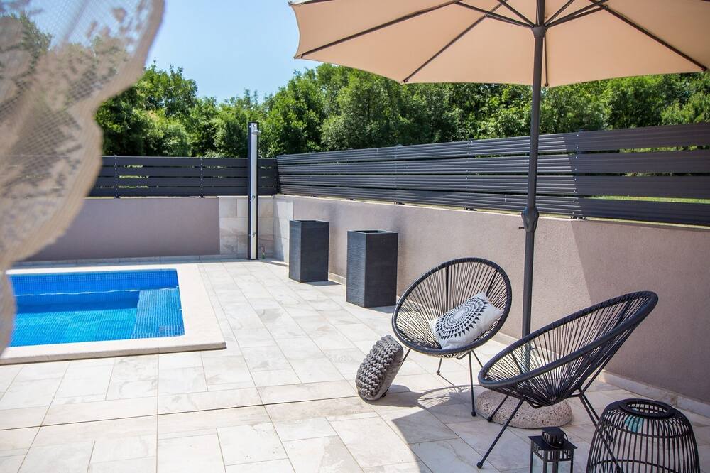 Photo of Patio Balcony in Becici