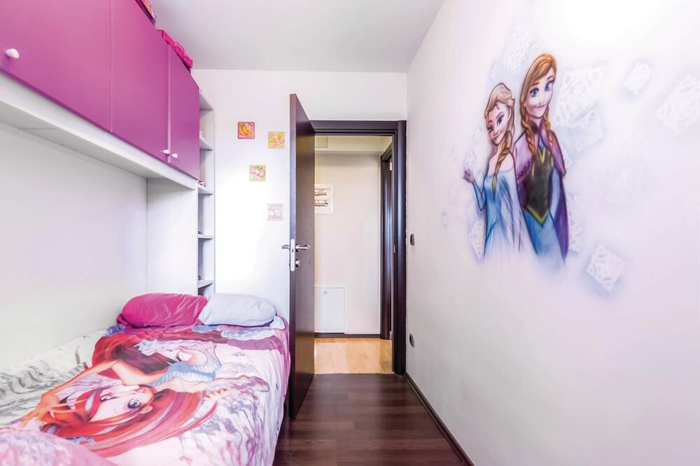 Photo of Bedroom in Bakar