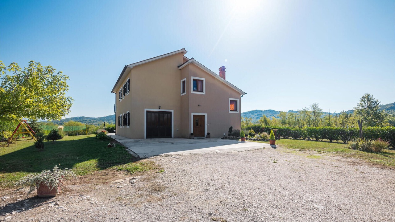 Photo of Outdoor in Pazin