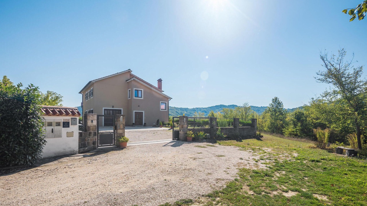 Photo of Outdoor in Pazin