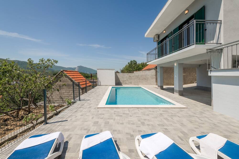 Photo of Outdoor in Omis