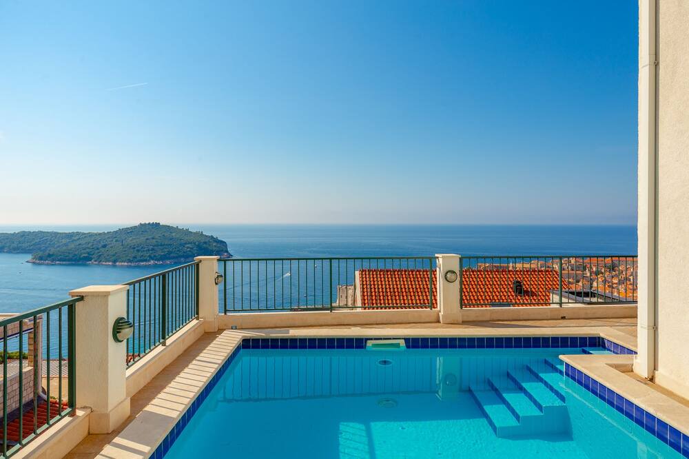 Photo of Outdoor in Ploce