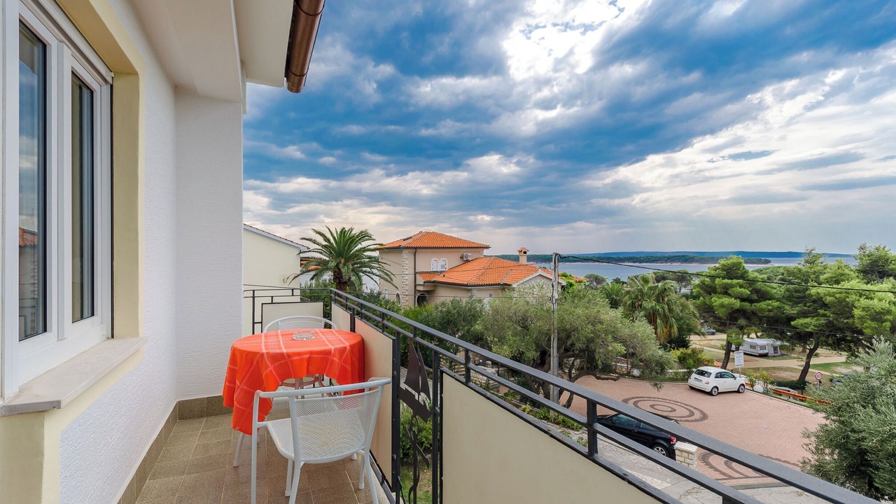 Photo of Patio Balcony in Banjol