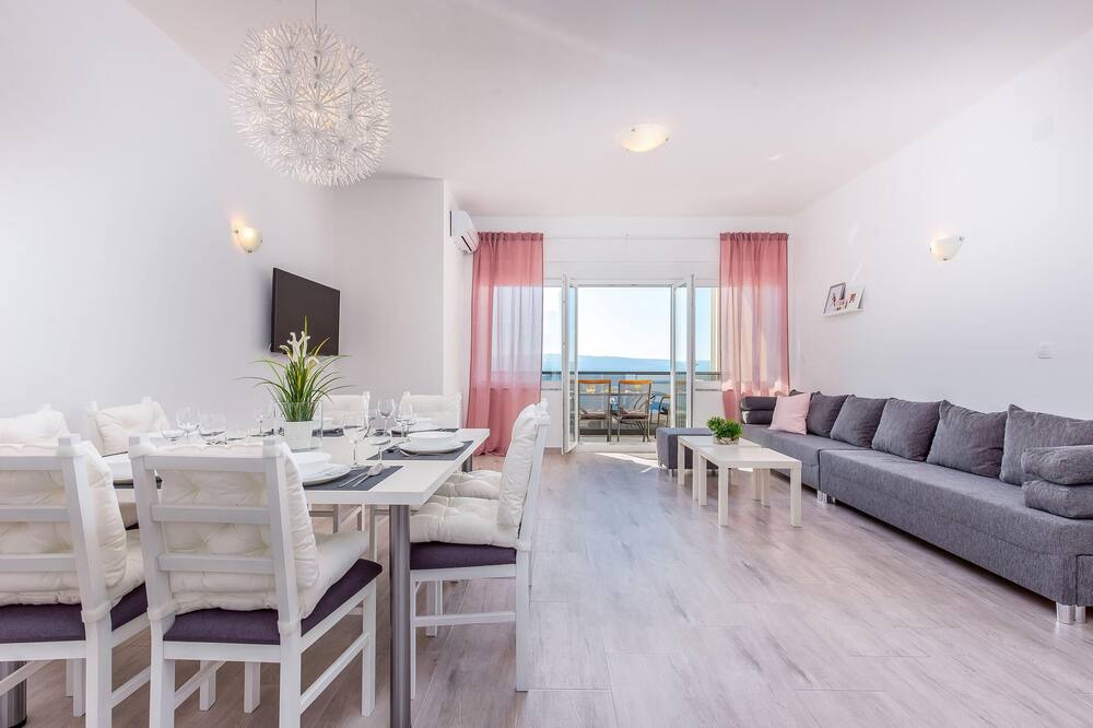 Photo of Livingroom in Dramalj