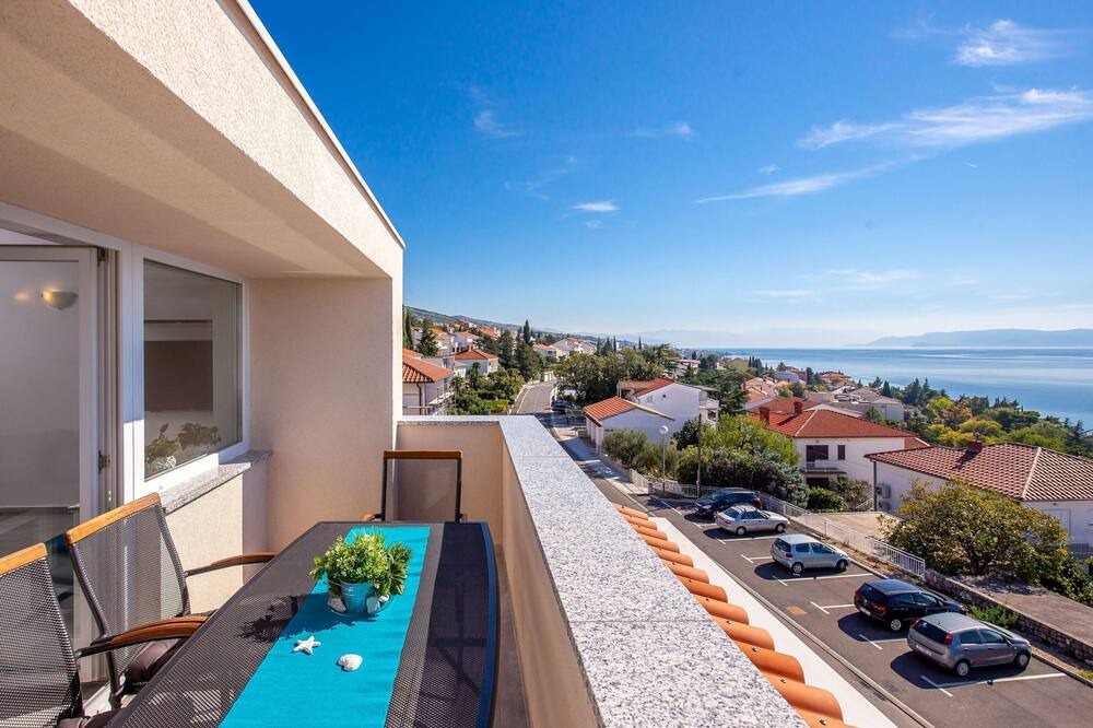 Photo of Patio Balcony in Dramalj
