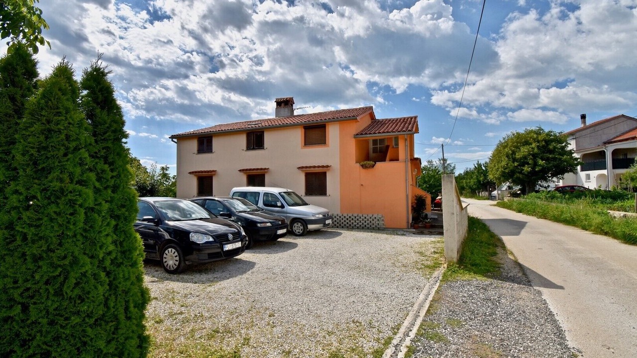 Photo of Outdoor in Loborika