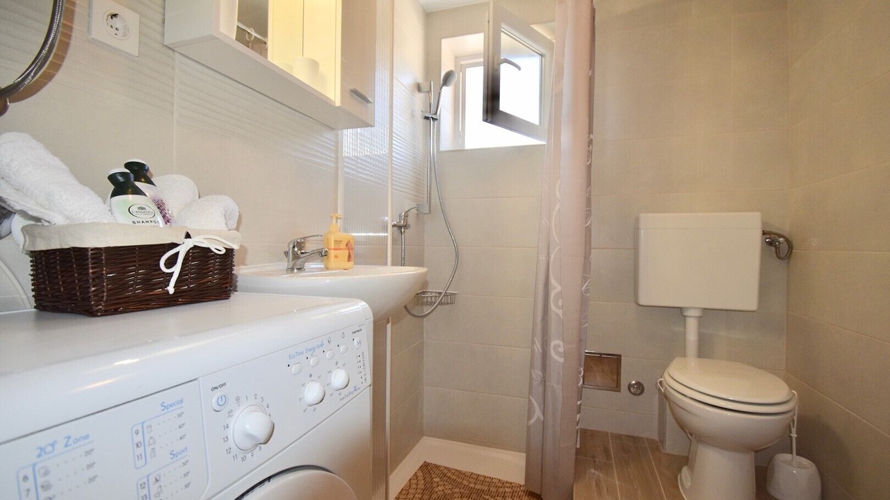 Photo of Bathroom in Loborika