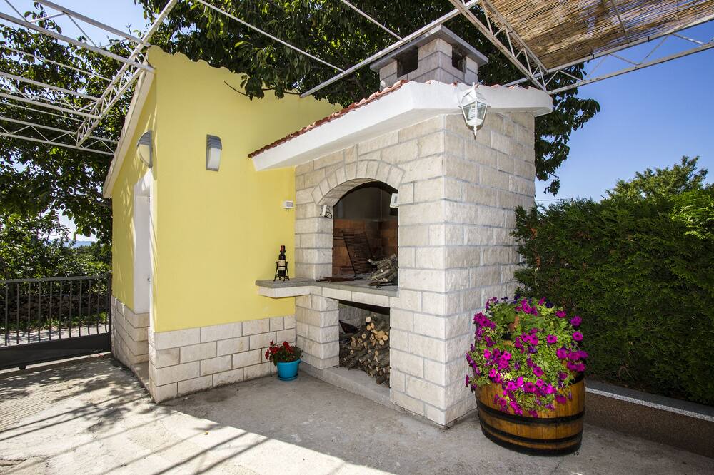Photo of Outdoor in Sestanovac