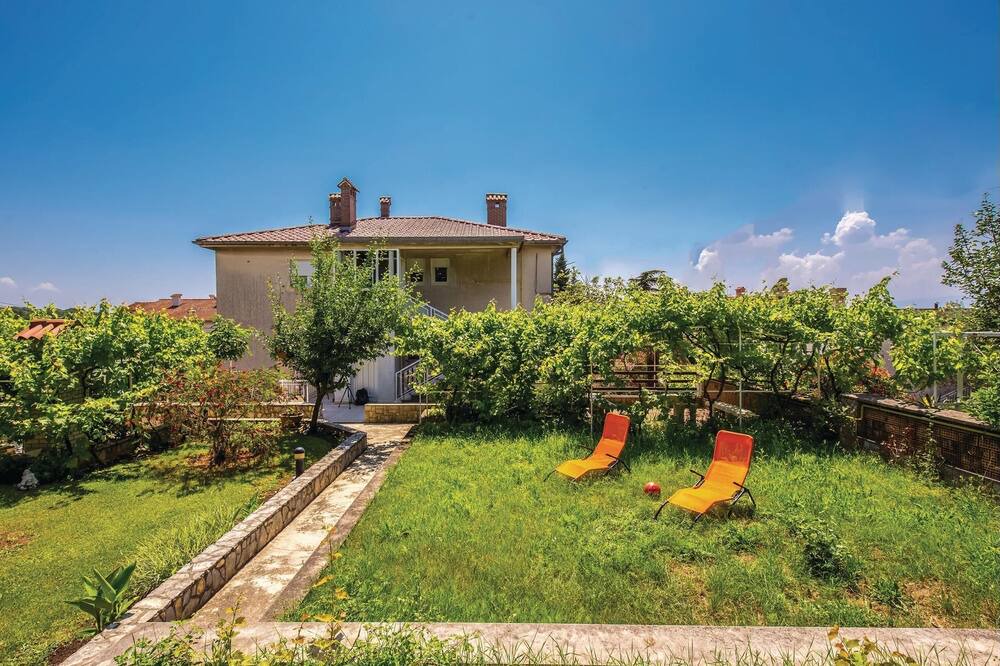 Photo of Outdoor in Zurkovo