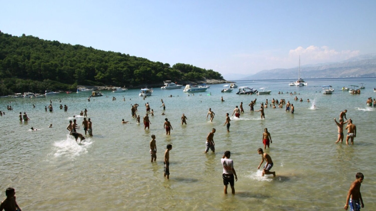 Photo of Others in Praznica
