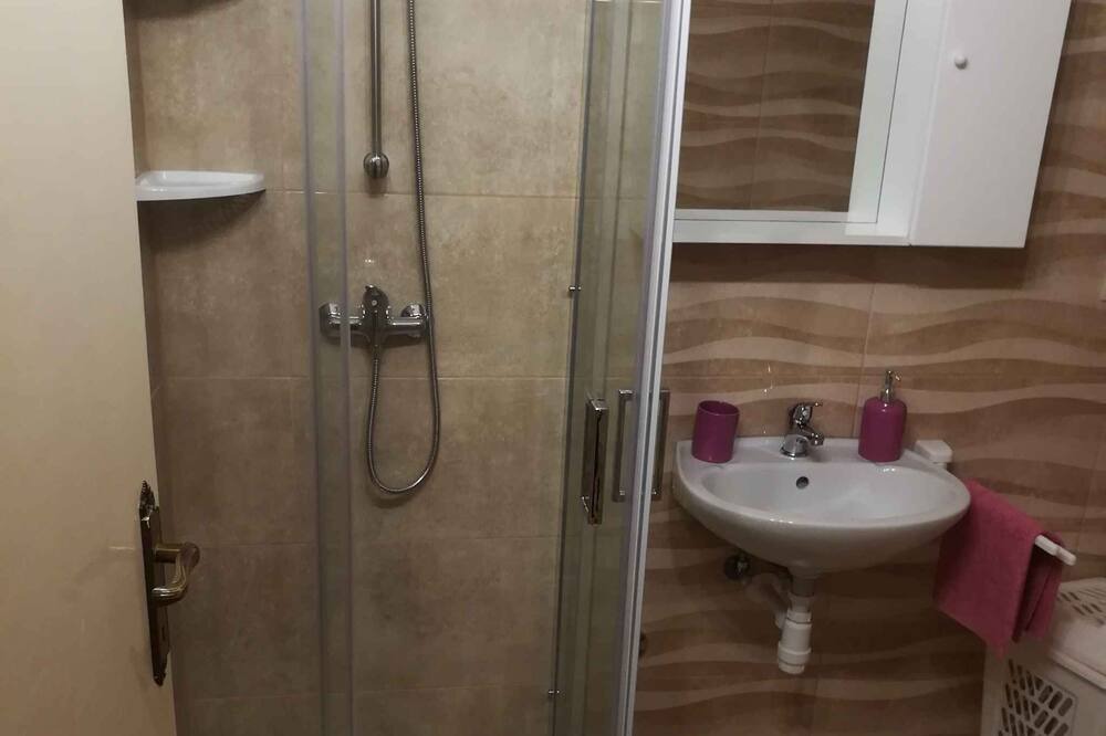 Photo of Bathroom in Rebici