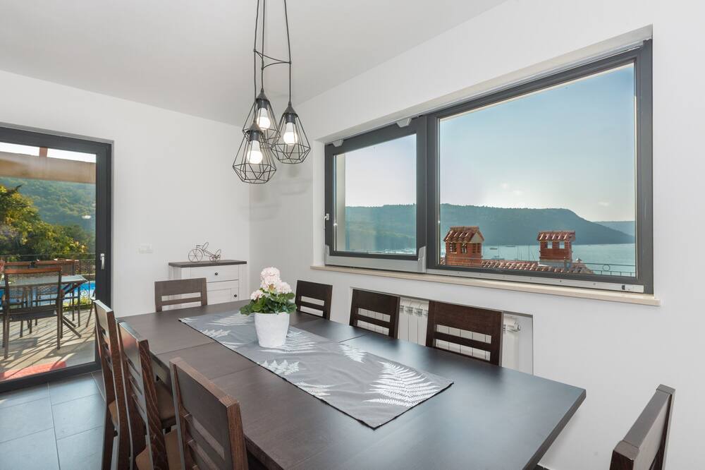 Photo of Kitchen in Trget