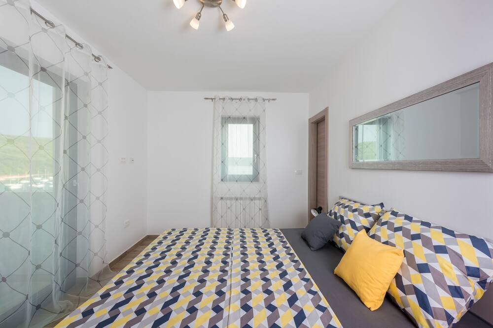 Photo of Bedroom in Trget