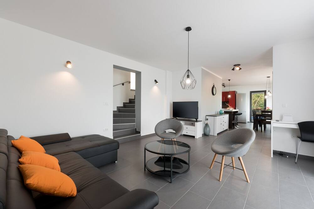 Photo of Livingroom in Trget